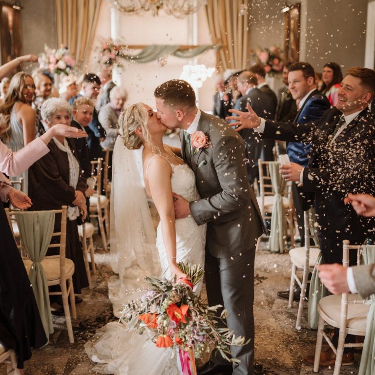 Oulton Hall wedding flowers