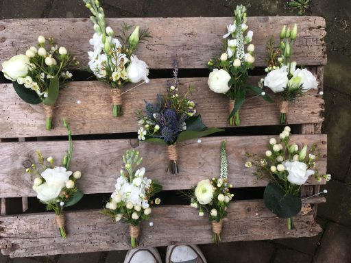 Gent's buttonholes rustic